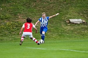Images Dated 10th August 2014: Brighton & Hove Albion Women vs. Arsenal DS: Season 2014-15, Match Day 1