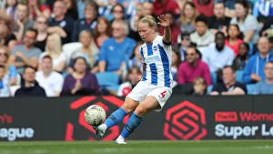 Brighton & Hove Albion Women vs. Arsenal Women: WSL Clash at American Express Community Stadium (29APR19)