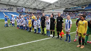 Brighton & Hove Albion Women vs. Arsenal Women: A Battle in the WSL at American Express Community Stadium (29APR19)