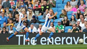 Brighton and Hove Albion Women vs Arsenal Women: WSL Clash at American Express Community Stadium (29APR19) - Intense Match Action