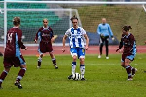 Images Dated 24th November 2013: Brighton & Hove Albion Women's Football: Victory Against Chesham (2013-14 Season)