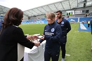 Images Dated 31st July 2016: Brighton and Hove Albion Women's Team Celebrate Pre-Season Trophy Victory over SS Lazio (July 2016)