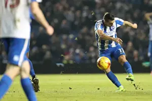 Brighton & Hove Albion's Anthony Knockaert Fires a Shot Against Ipswich Town in EFL Sky Bet Championship (14 FEBRUARY 2017)