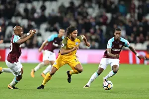 West Ham United 20OCT17 Prints: Brighton's Isaiah Brown Fights for Goal Against West Ham in Premier League Clash (20OCT17)
