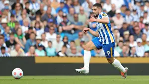 Brighton's Maupay Sprints Towards Goal in Intense Brighton & Hove Albion vs. West Ham United Clash (22MAY22)