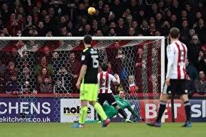 Images Dated 5th February 2017: Championship Showdown: Brentford vs. Brighton and Hove Albion at Griffin Park (05FEB17)
