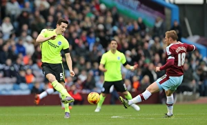 Championship Showdown: Burnley vs. Brighton & Hove Albion at Turf Moor (Nov 2015)