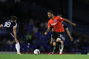 Checkatrade EFL Trophy: Southend United vs. Brighton & Hove Albion U23 Clash at Roots Hall (30AUG16)