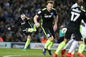 Images Dated 18th March 2017: Clash in the Championship: Leeds United vs. Brighton & Hove Albion (18MAR17)