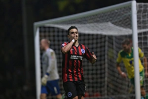 Penalty Prints: Colunga Scores: Norwich City vs
