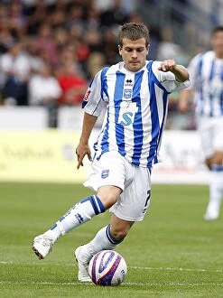 Images Dated 5th September 2009: Dean Cox: A Former Brighton & Hove Albion FC Star