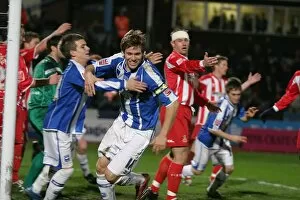 Images Dated 11th December 2006: Dean Hammond celebrates his first goal with Dean Cox