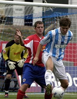 Images Dated 16th May 2006: Dean Hammond: Shielding Brighton's Pride Against Crewe (2005)