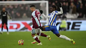 West Ham United 01DEC21 Prints: Decisive Moment at The London Stadium: West Ham United vs