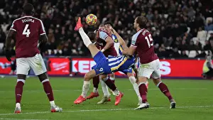 Decisive Moment: West Ham vs. Brighton - Premier League Clash (01DEC21)