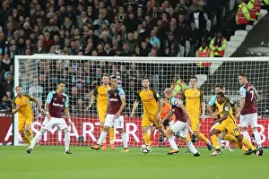 West Ham United 20OCT17 Prints: Defending Deeply: Brighton and Hove Albion in Action against West Ham United (20OCT17)