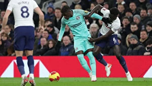 Images Dated 5th February 2022: FA Cup 4th Round: Thrilling Battle between Tottenham Hotspur