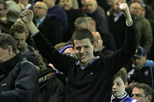 Images Dated 29th March 2011: Fans Dagenham 29MAR11 PH 0944