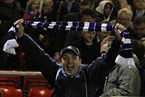 Images Dated 29th March 2011: Fans Dagenham 29MAR11 PH 0946