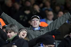 Images Dated 1st January 2011: Fans at the FA Cup match vs Watford, January 2011