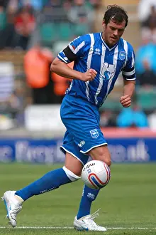 Gordon Greer: A Defiant Icon of Brighton and Hove Albion FC