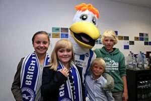 Gully meets his fans! Collection: Gully of Brighton and Hove Albion: Greeting His Adoring Fans