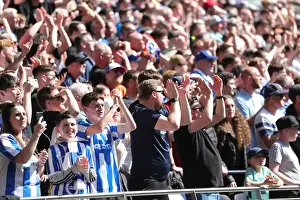 Intense Battle: Premier League Rivalry - Tottenham Hotspur vs. Brighton and Hove Albion (16APR22)