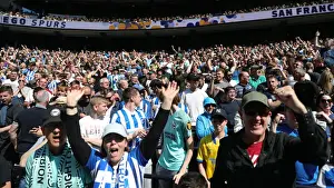 Intense Battle: Premier League Rivalry - Tottenham Hotspur vs. Brighton and Hove Albion (16APR22)