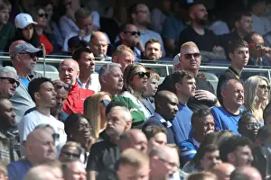 Intense Battle: Premier League Showdown - Tottenham Hotspur vs. Brighton & Hove Albion (16APR22)