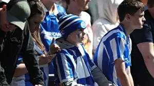 Intense Battle: Premier League Showdown - Tottenham Hotspur vs. Brighton & Hove Albion (16APR22)