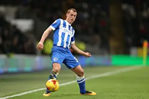 Intense Championship Showdown: Brighton and Hove Albion vs. Hull City (16 February 2016)