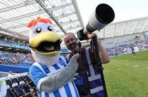 Images Dated 22nd August 2015: Intense Moment at the American Express Community Stadium: Brighton and Hove Albion vs