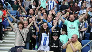 Intense Moment on the Pitch: Brighton & Hove Albion vs Southampton (21 May 2023)
