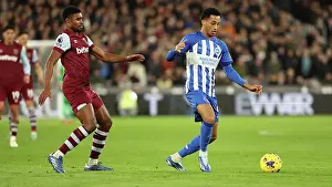 West Ham United 02JAN24 Prints: Intense Premier League Clash: Brighton & Hove Albion vs. West Ham United (02JAN24)