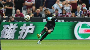 Intense Premier League Clash: West Ham United vs. Brighton and Hove Albion (21st August 2022)