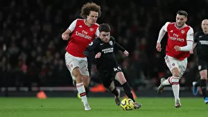 Images Dated 5th December 2019: Intense Premier League Showdown: Arsenal vs. Brighton and Hove Albion at The Emirates Stadium
