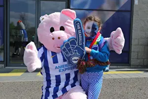 Intense Premier League Showdown: Brighton & Hove Albion vs. Southampton (24APR22)
