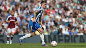 Intense Premier League Showdown: Brighton & Hove Albion vs. West Ham United (22May22)