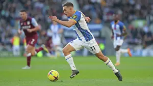 Intense Premier League Showdown: Brighton & Hove Albion vs. Aston Villa - November 13, 2022