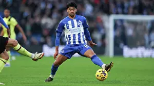 Intense Premier League Showdown: Brighton & Hove Albion vs. Burnley (09DEC23)