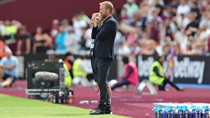 Intense Rivalry: West Ham United vs. Brighton and Hove Albion in the 2022-23 Premier League Clash