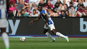 Intense Rivalry: West Ham United vs. Brighton and Hove Albion in the 2022-23 Premier League Clash