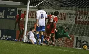 Images Dated 8th March 2007: Joe Gatting scores Albions third goal