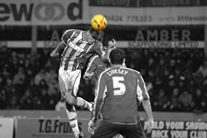 Images Dated 1st December 2006: Joel Lynch heads the ball