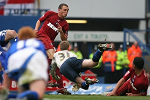 Images Dated 17th May 2006: Joel Lynch scores