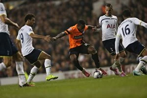 Images Dated 29th October 2014: LuaLua's Battle: Tottenham vs. Brighton in the Capital One Cup (29OCT14)