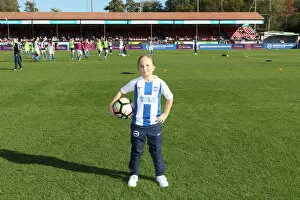Images Dated 21st October 2018: Mascots - Man City-7510