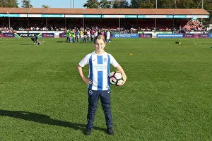 Images Dated 21st October 2018: Mascots - Man City-7512