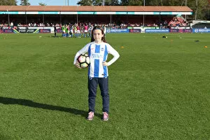 Images Dated 21st October 2018: Mascots - Man City-7514
