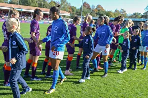 Images Dated 21st October 2018: Mascots - Man City-7573